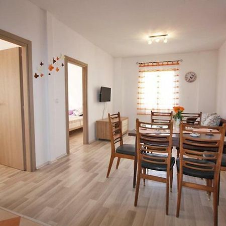 Apartman Petra Fazana Exterior photo